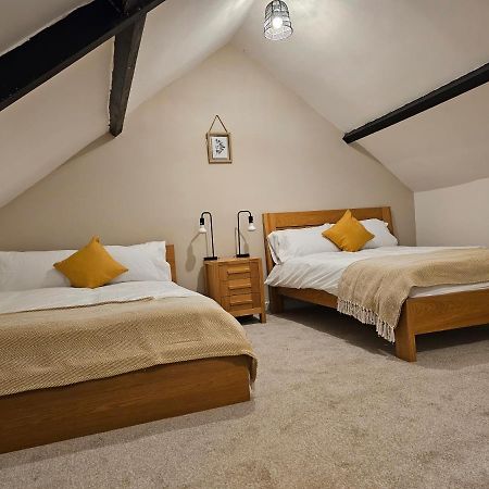 Skyline Queen'S Suites 203 Swansea Esterno foto