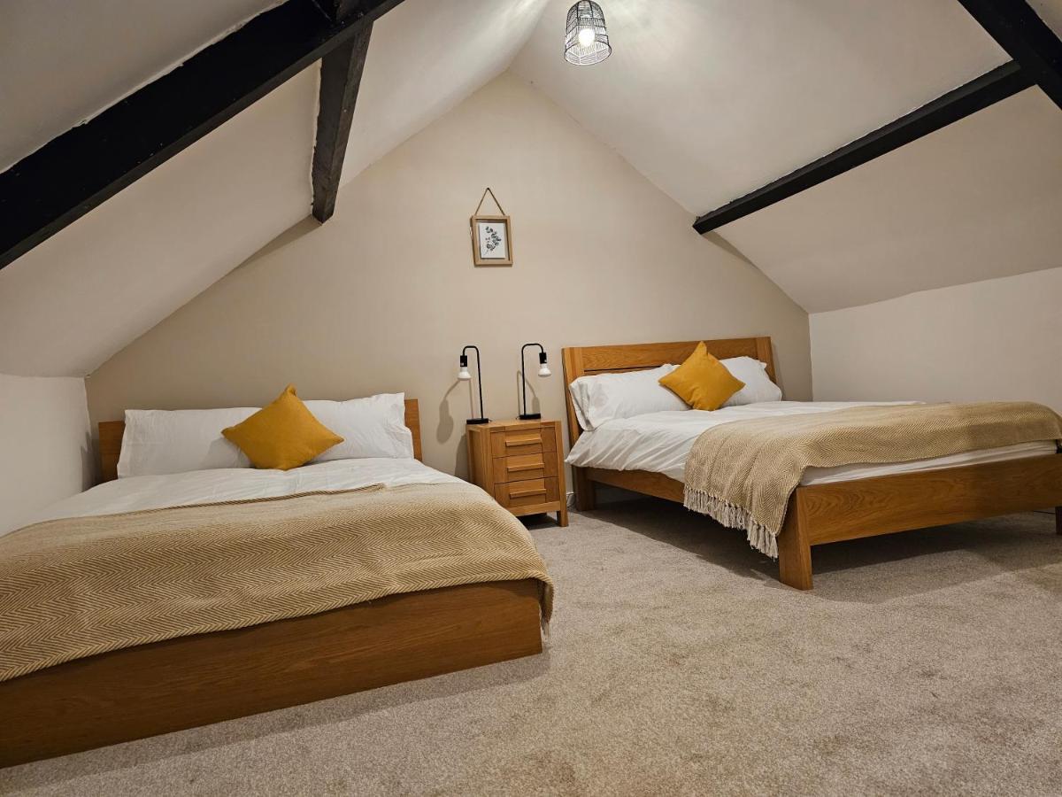 Skyline Queen'S Suites 203 Swansea Esterno foto