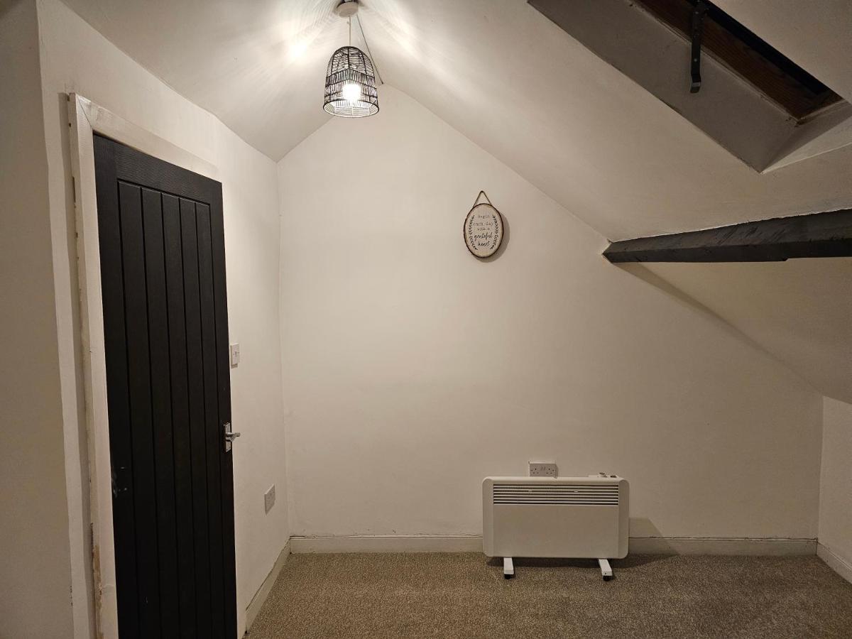 Skyline Queen'S Suites 203 Swansea Esterno foto