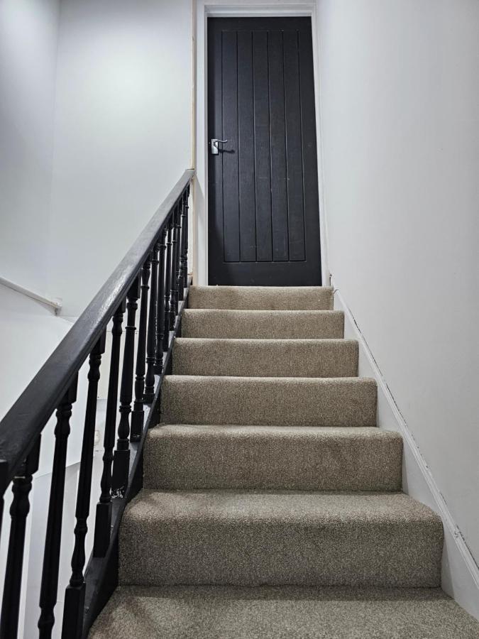 Skyline Queen'S Suites 203 Swansea Esterno foto